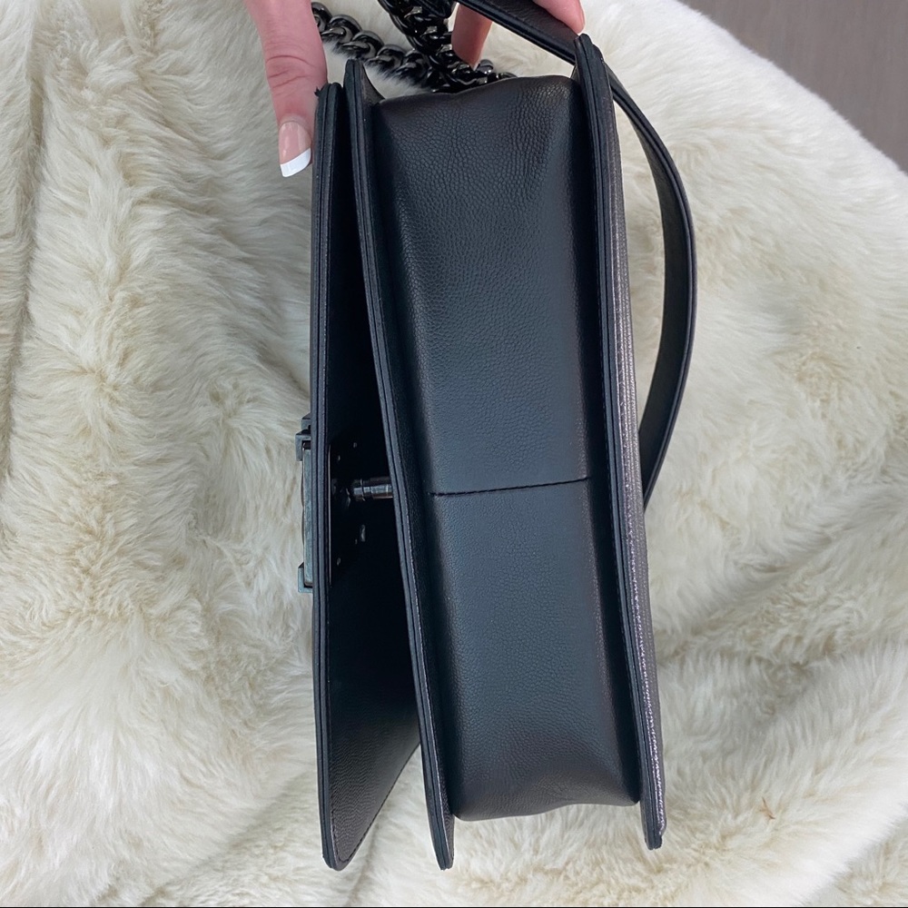 Chanel So Black Boy Bag sz Medium - Picture 5 of 15